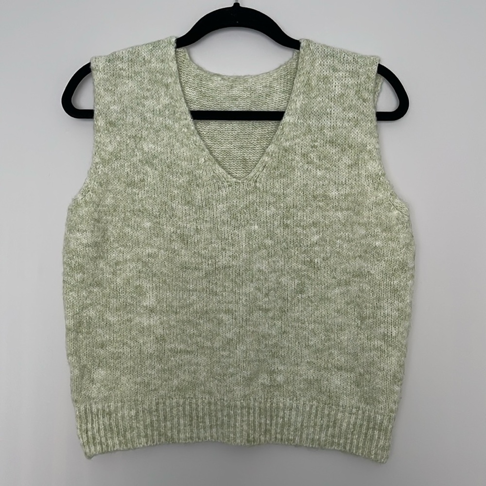 Sage Green V-neck Knit Sweater Vest Womens Size S